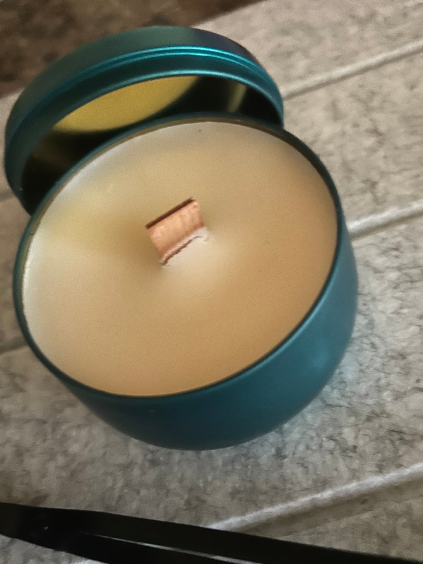 CBD INFUSED CANDLES